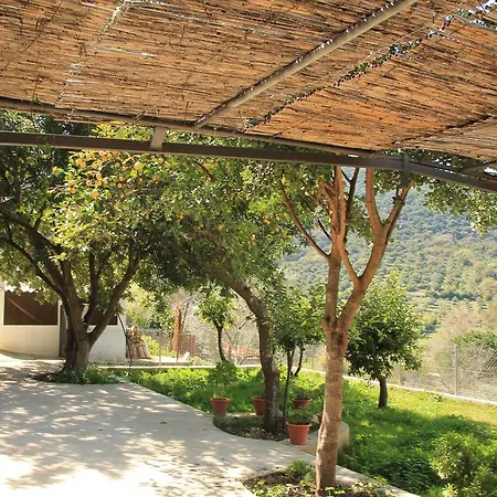 La Fuente De El Nacimiento Country house Benamahoma