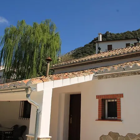 Country house La Fuente De El Nacimiento Benamahoma