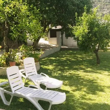 La Fuente De El Nacimiento